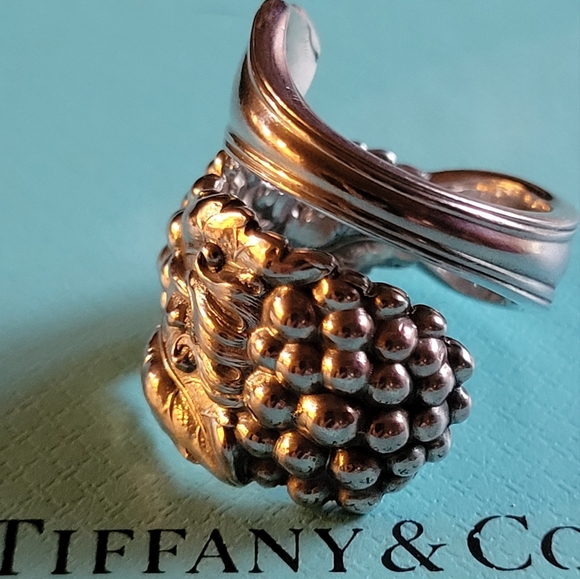1890 Tiffany & Company Blackberry Spoon Ring in Sterling Silver # 87 Size 6.5-7 - Picture 11 of 13